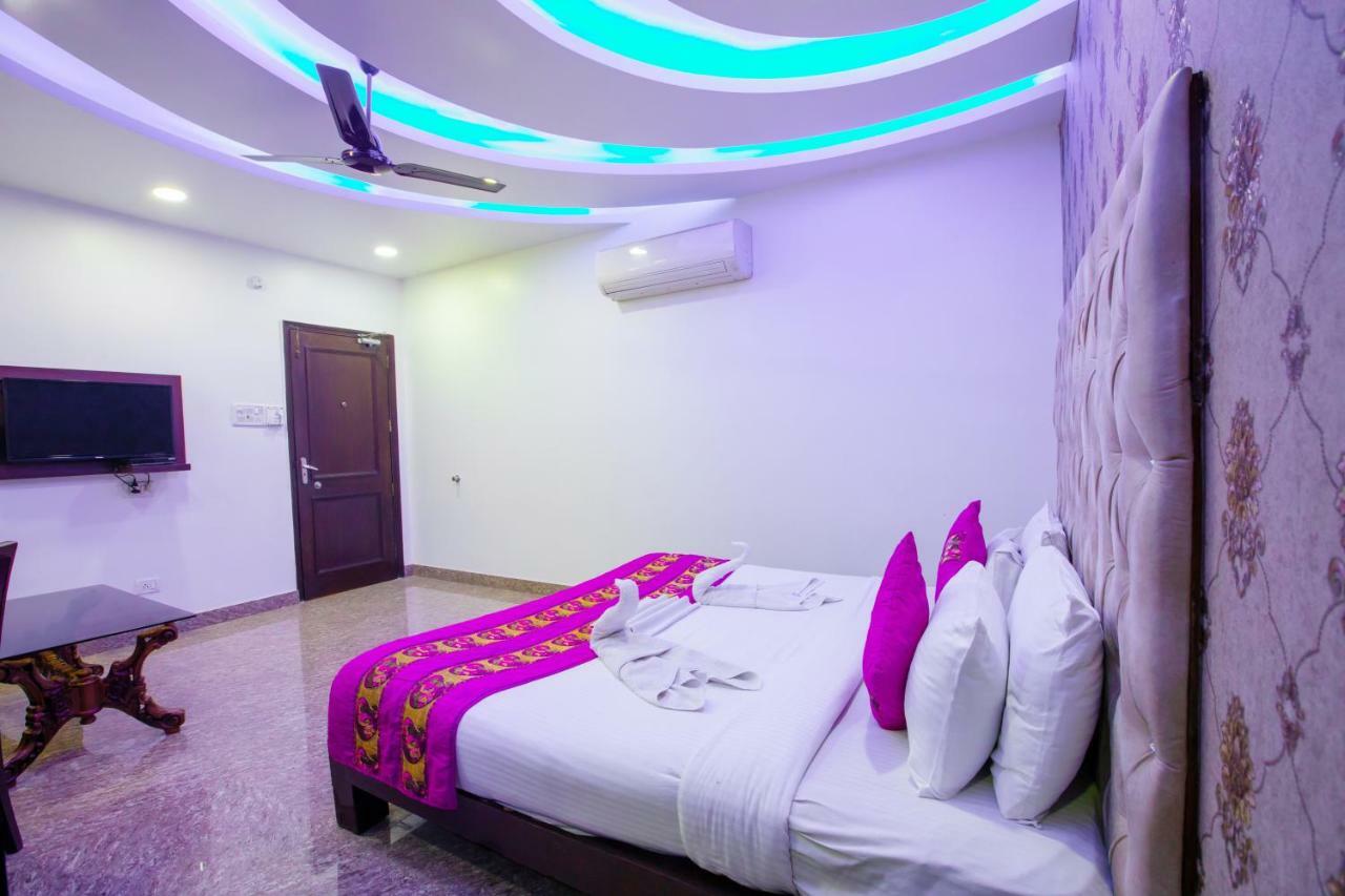 Hotel Surya International Delhi  Exterior foto